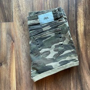 Zara Camo High Waisted Shorts